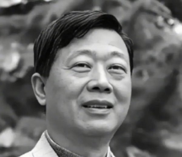 期配宝 《祝酒歌》词作者韩伟在家人陪伴中辞世 享年81岁